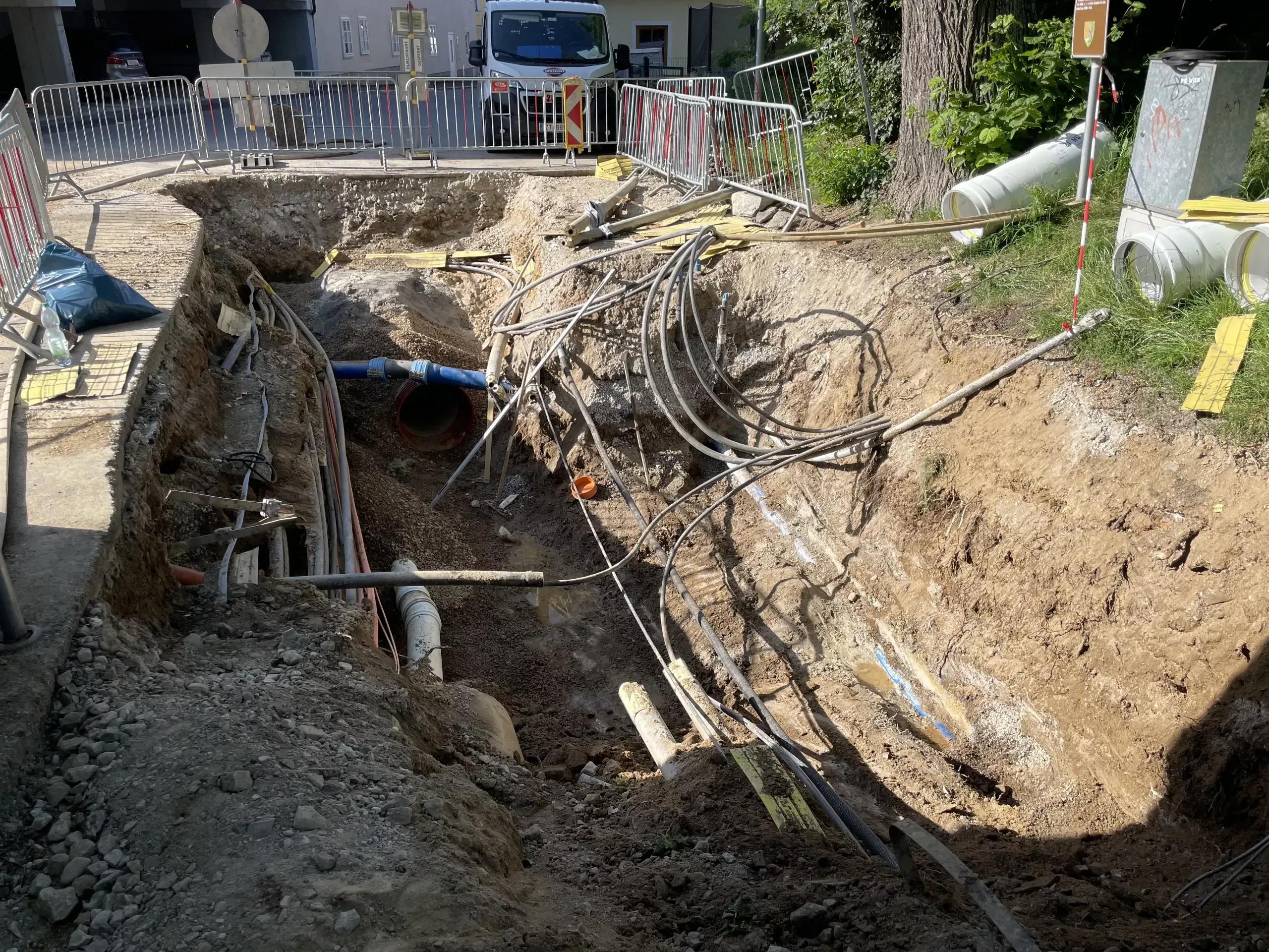 Errichtung ABA Gföhl BA 35 und WVA Gföhl BA 35 Hero