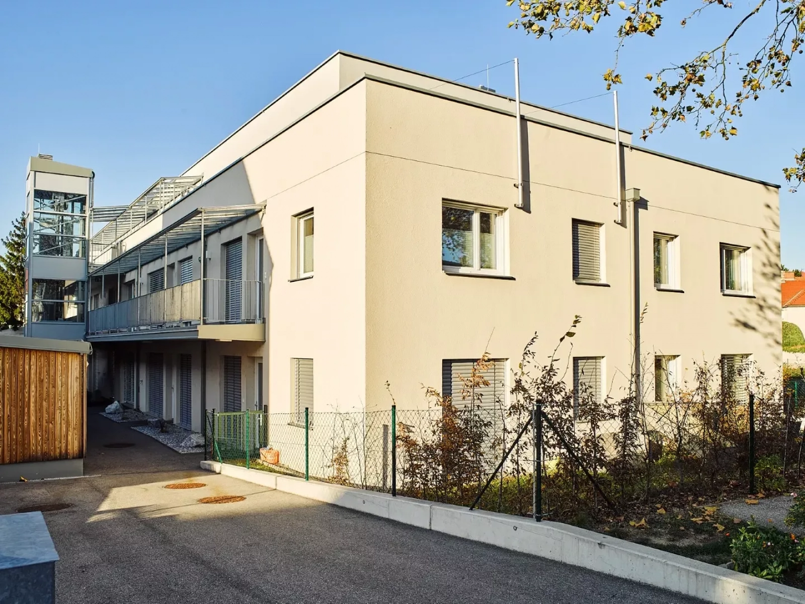 Janaburg Neubau 01