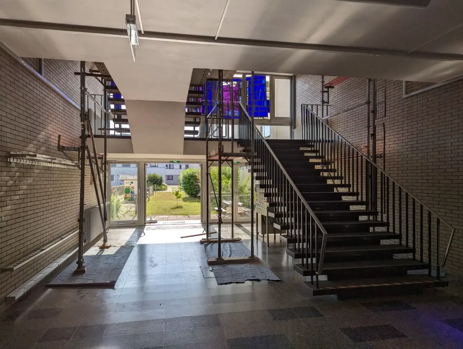 PXL 20230720 061446977