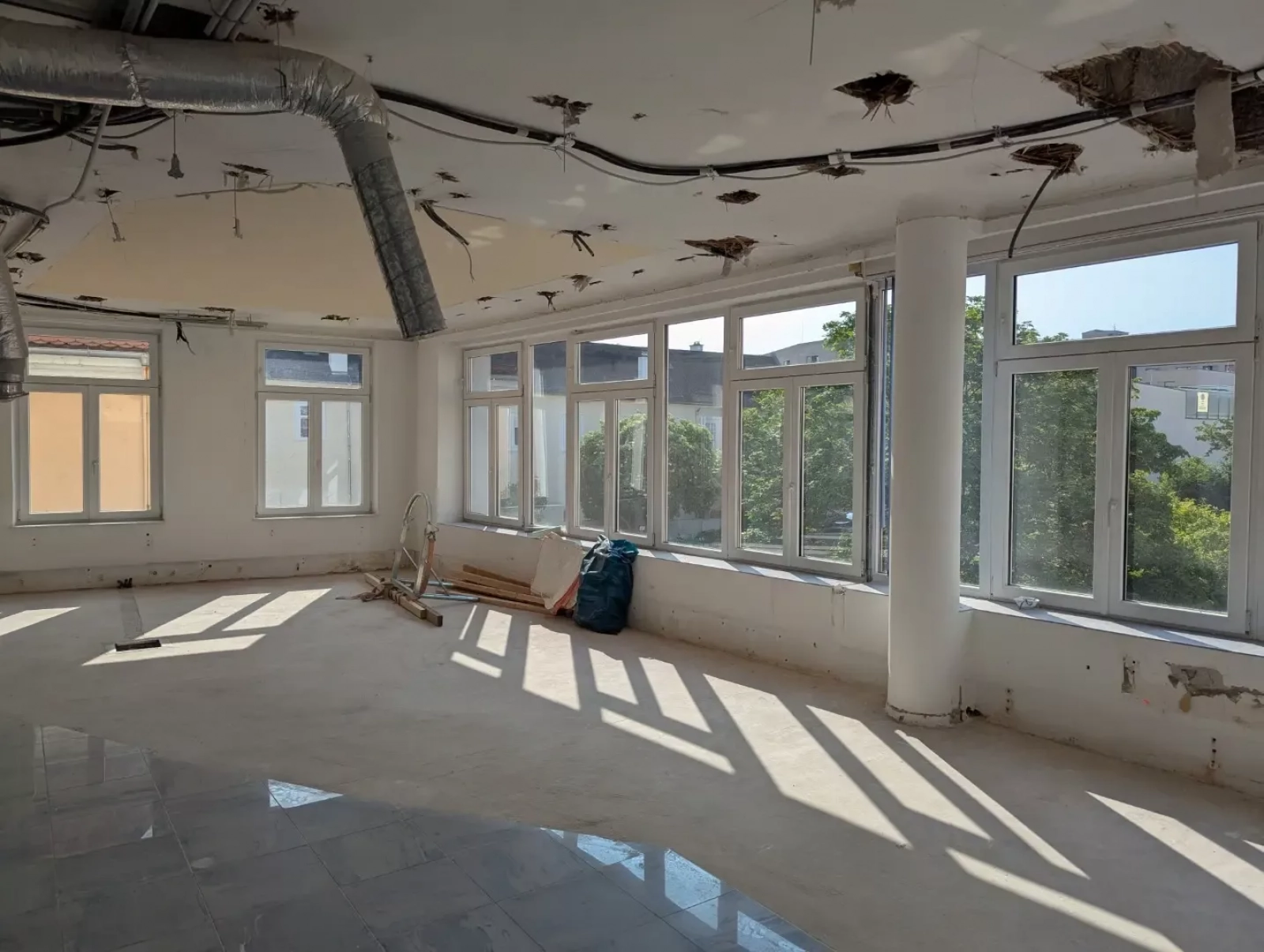 PXL 20250606 062622091 MP